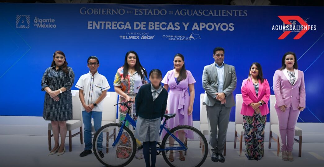 Tere Jiménez y Fundación Telmex entregaron apoyos en Aguascalientes