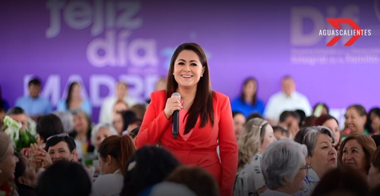 Tere Jiménez reconoce la labor de voluntarias del DIF de Aguascalientes